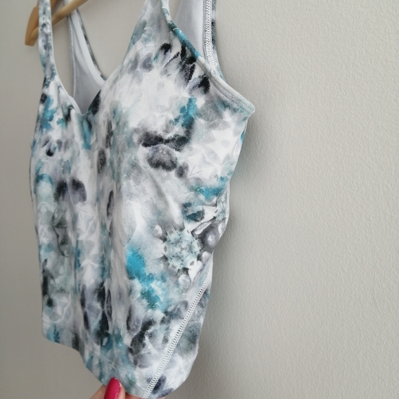 Lululemon Align Crop Tank in Kaleidofloral Multi Gray Blue 8 - Picture 5 of 16